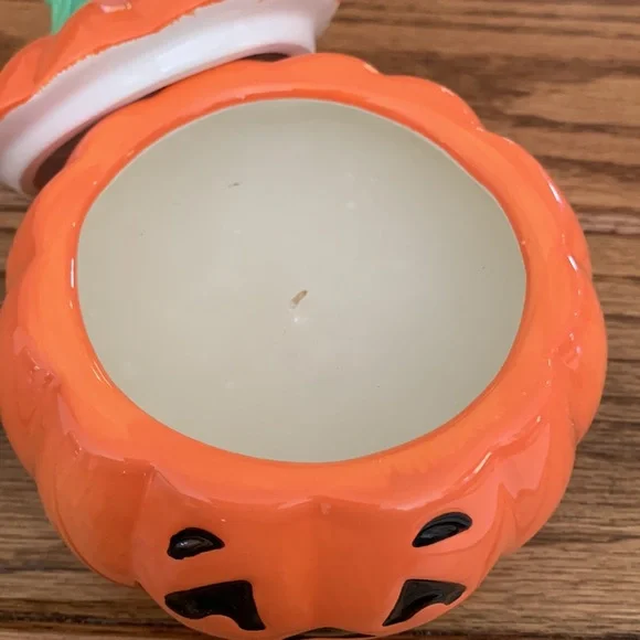 Pumpkin candle jar with topper - Picture 3 of 9